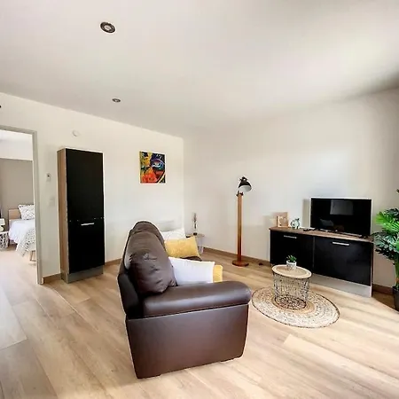 4 Au Calme Dans Le Sauternais Apartment